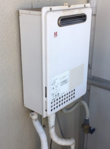 埼玉県越谷市給湯器交換施工例